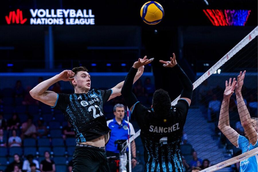 Vóleibol: Argentina se mide con Serbia en la Liga de las Naciones