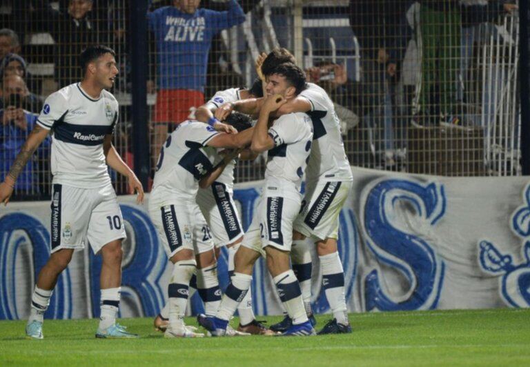 Gimnasia visita a Newell`s por la fecha 22 de la Liga Profesional