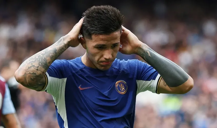 El difícil momento futbolístico de Enzo Fernández