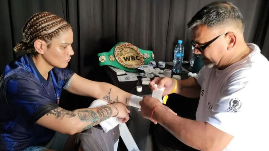 Luto en el boxeo: un entrenador argentino murió mientras su pareja estaba combatiendo