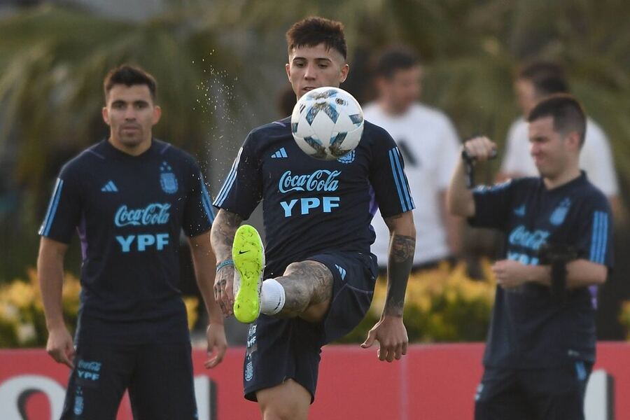 Eliminatorias: Argentina recibe a Uruguay en un clásico repleto de atractivos 