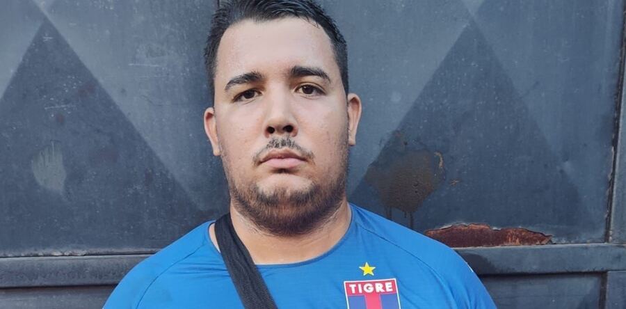 Detuvieron al hincha de Tigre que le arrojó una botella a un jugador de Chacarita