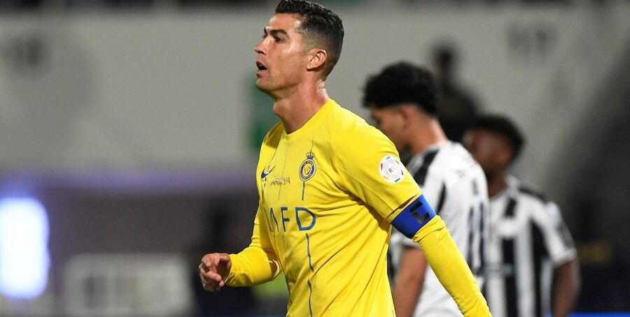 A Cristiano Ronaldo le gritaron por Messi y se despachó con un ataque de furia