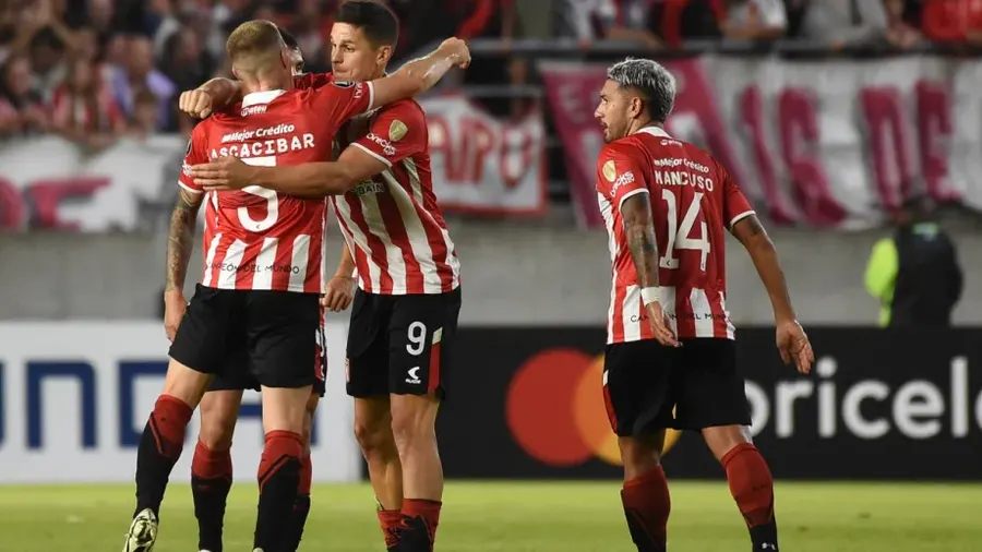 Copa Libertadores: Estudiantes ganó en La Plata