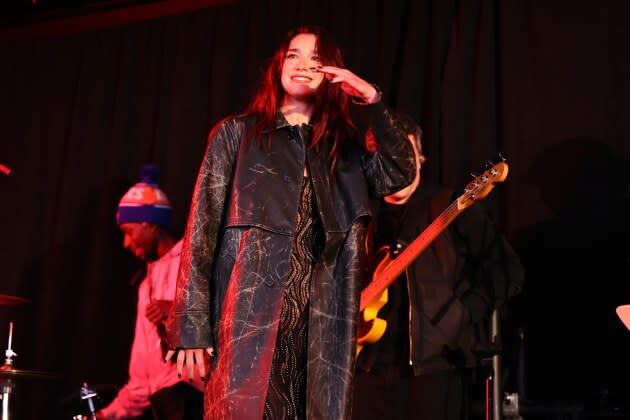 Dua Lipa brindó un sorpresivo show en el Times Square