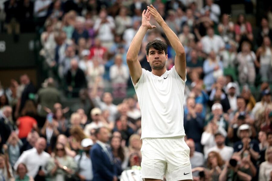 Alcaraz y Medvedev repetirán la semifinal del año pasado en Wimbledon