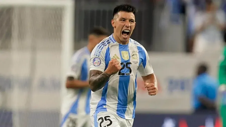 Lisandro Martínez sufrió el hackeo de su cuenta de Instagram: burla a Messi y pedido de dinero