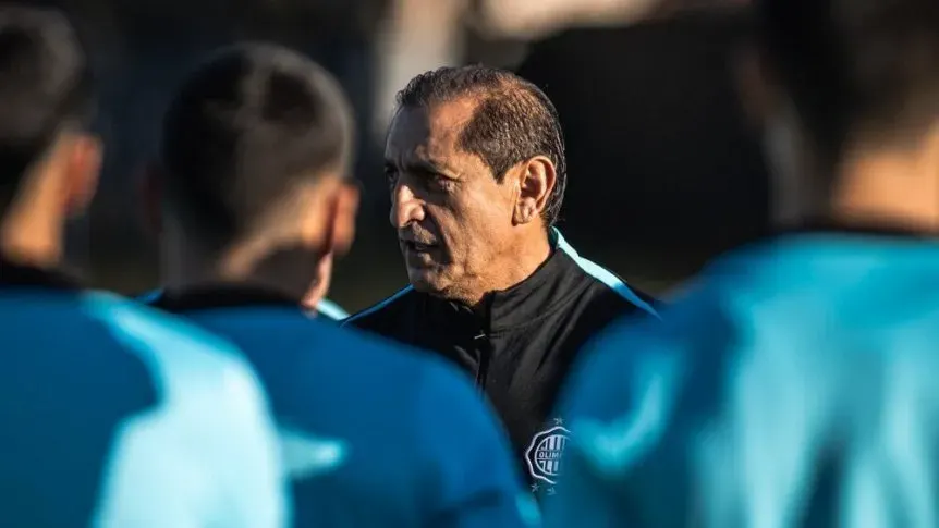 Atento Estudiantes, empató Flamengo como local, y atento Ramón Díaz que Inter se quedó sin técnico