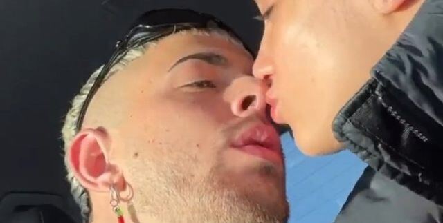 María Becerra confirmó su romance con J Rei