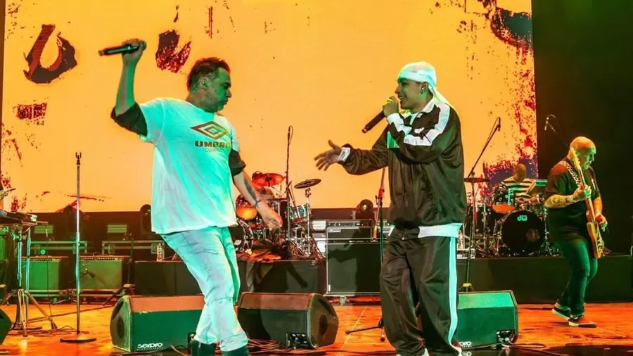 Trueno rapeo junto a los Fabulosos Cadillacs en México