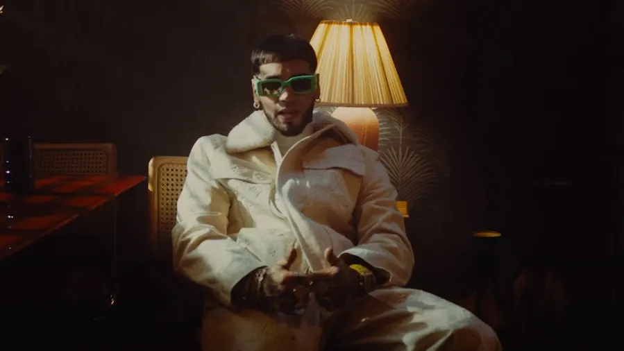 Anuel AA presentó su nuevo sencillo "Más Rica Que Ayer"
