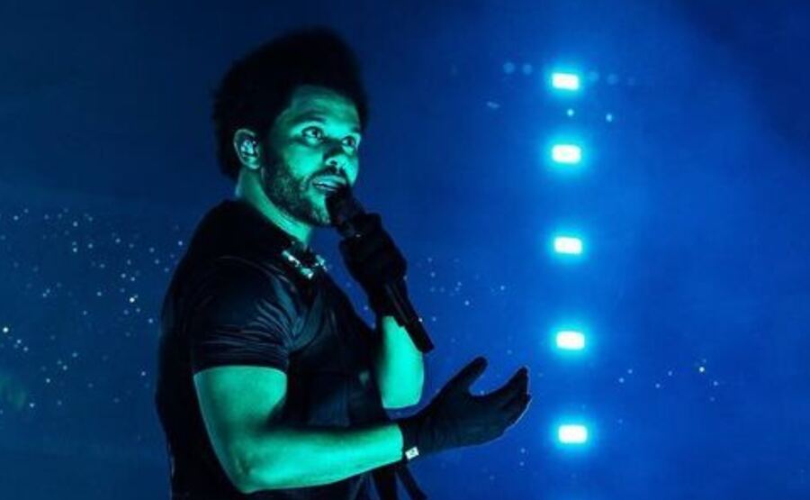 The Weeknd presentó "Double Fantasy"
