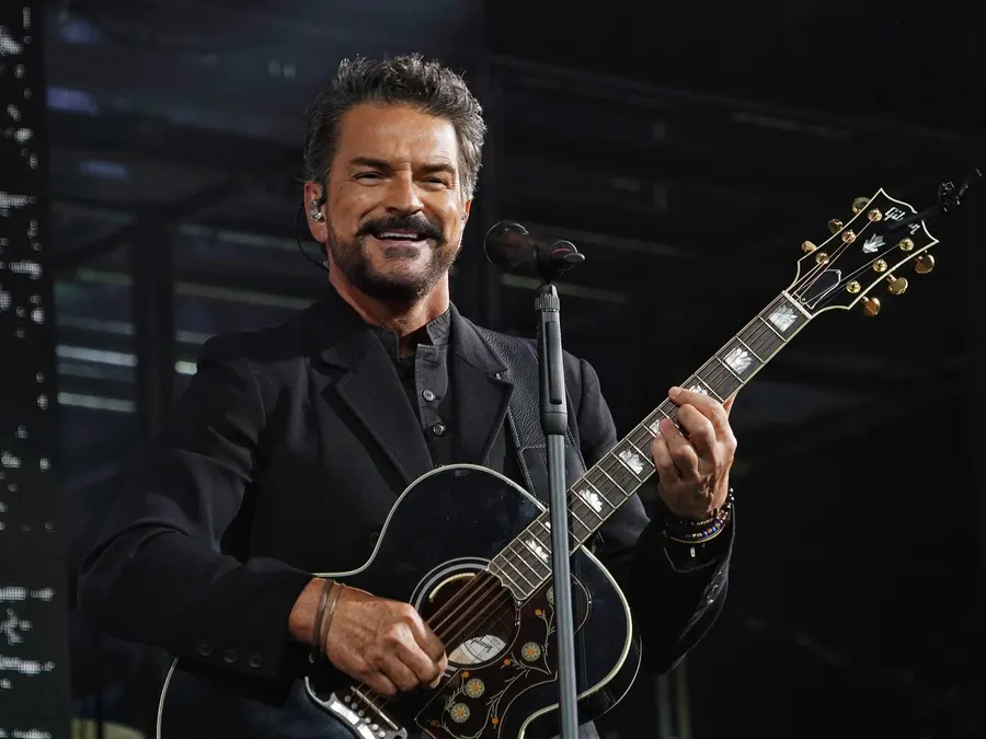 Ricardo Arjona presentó un documental sobre su exitosa carrera