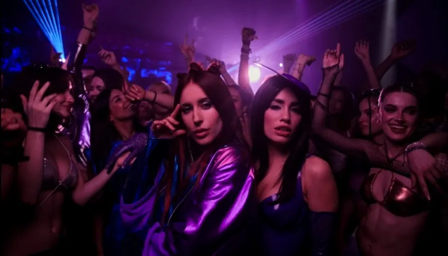 Vicco y Lali presentan "Nochentera - Remix"