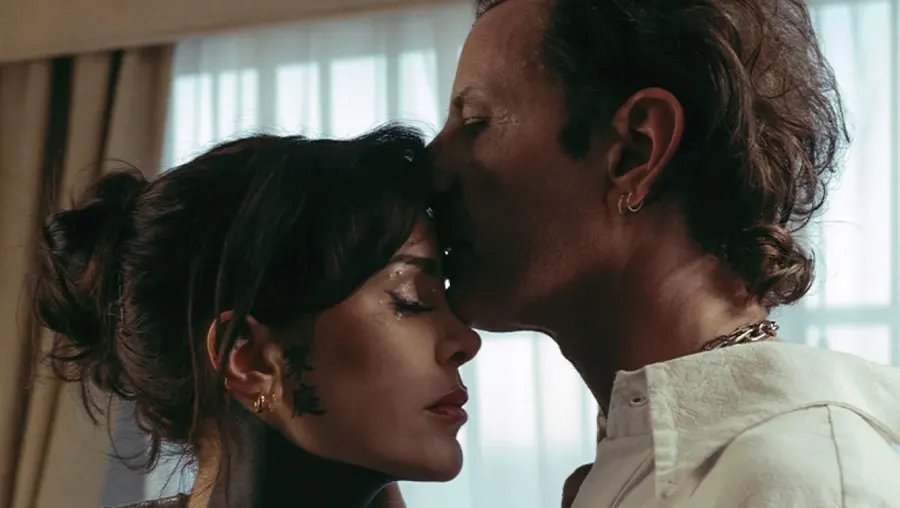 Cande Tinelli volvió a la música con el sencillo "Quiero verte"