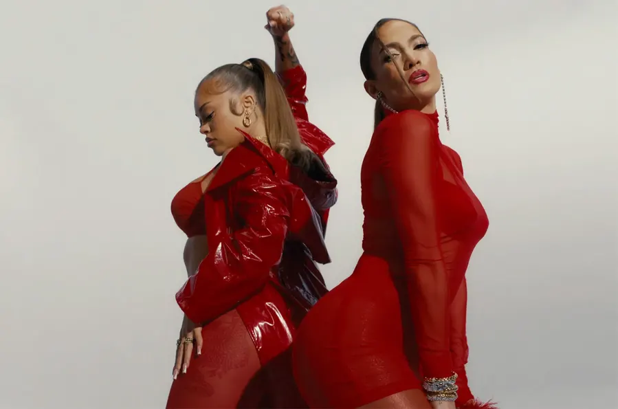Jennifer Lopez reversionó  “Can’t Get Enough” junto a Latto