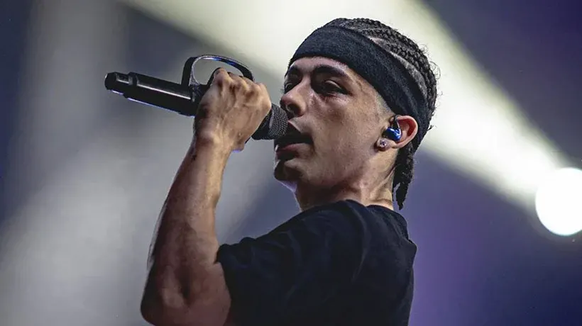 “Real Gangsta Love” de Trueno en el Top 10 global de Spotify