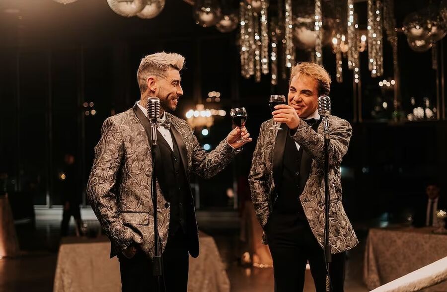 Ulises Bueno nos regala "Hola", junto a Cristian Castro