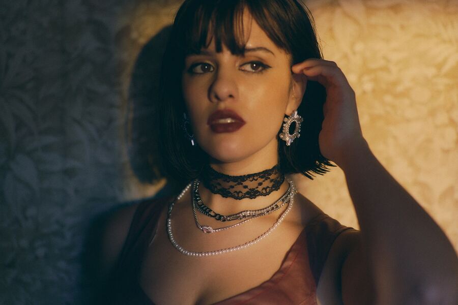 Camilú presentó "Solo", su nueva canción