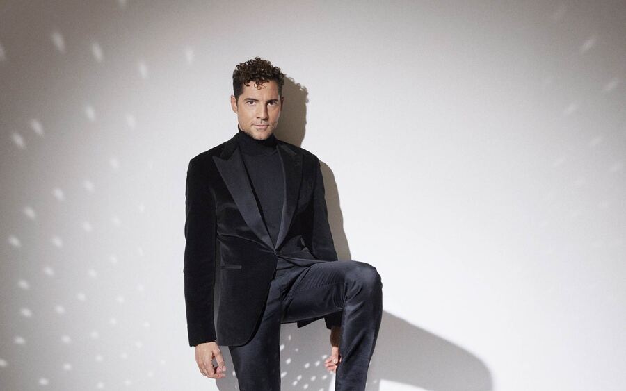 David Bisbal nos dice que "Todo es Posible en Navidad"