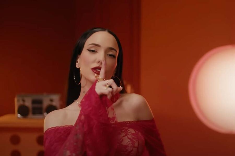 La Joaqui estreno el remix de "San Turrona"