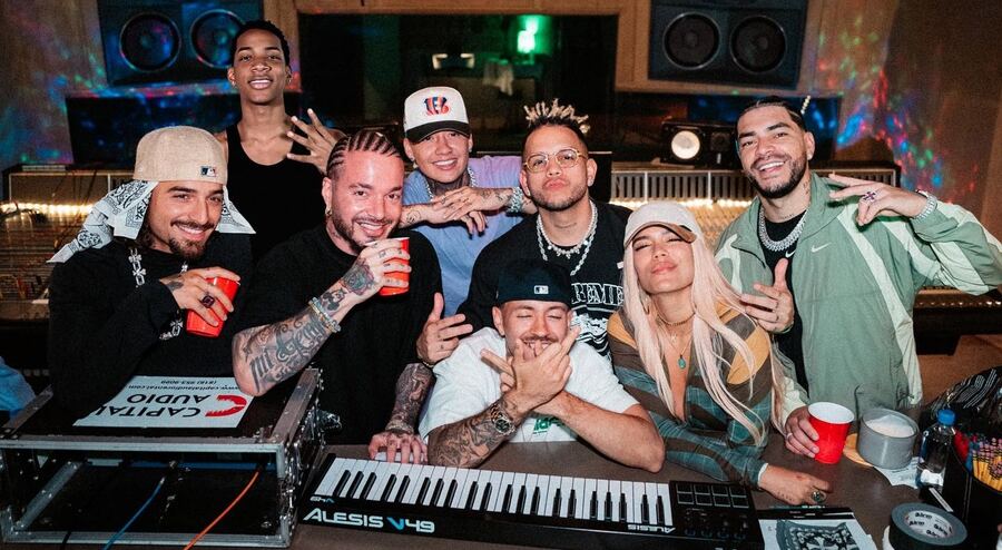 Karol G adelantó su nueva colaboración