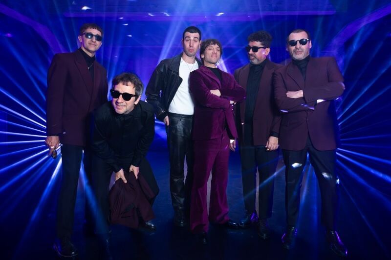 Turf y Conociendo Rusia reversionan "Magia Blanca"