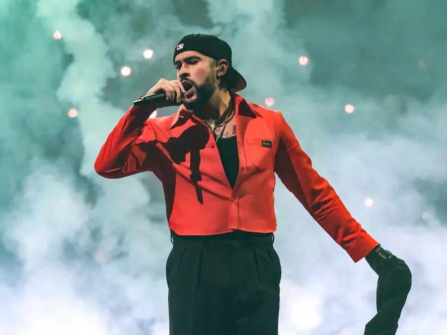 Bad Bunny actuará en el entretiempo del Super Bowl