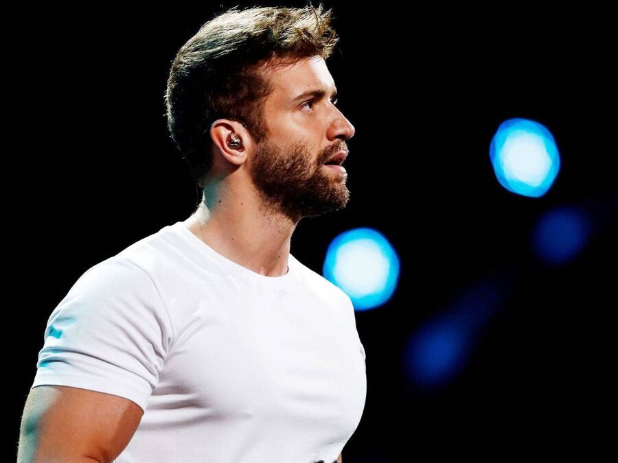 Pablo Alborán nos invita: "Vámonos de aquí"