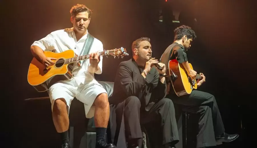 Reik estrena "Melancólico", una poderosa balada sobre el desamor