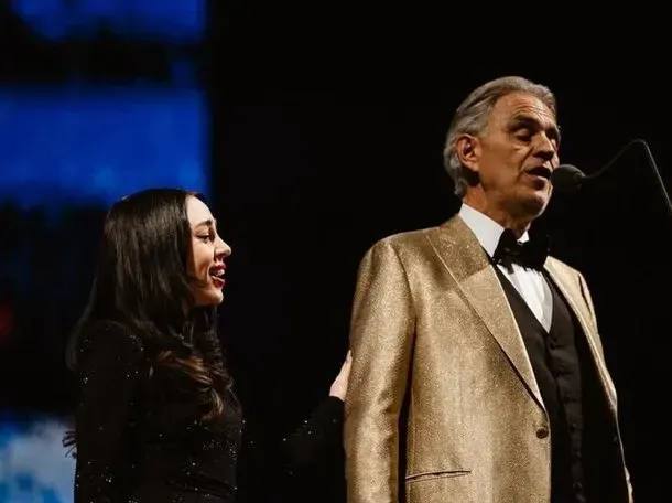 Nicki Nicole cantó junto a Andrea Bocelli