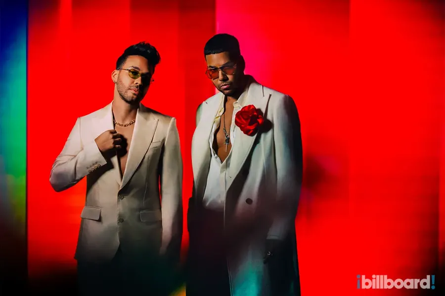 Romeo Santos y Prince Royce lanzan por sorpresa "Better Late Than Never"