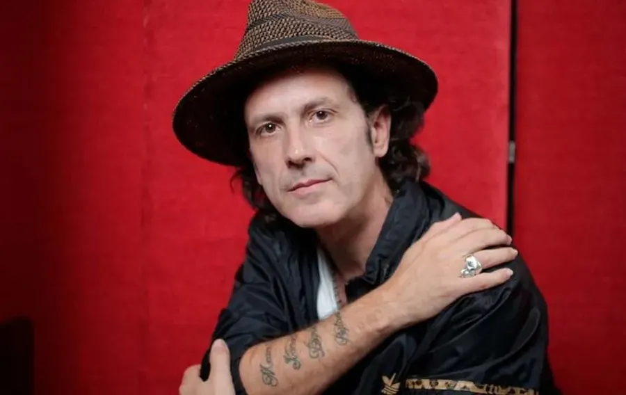Coti lanza el videoclip de "Octubre"