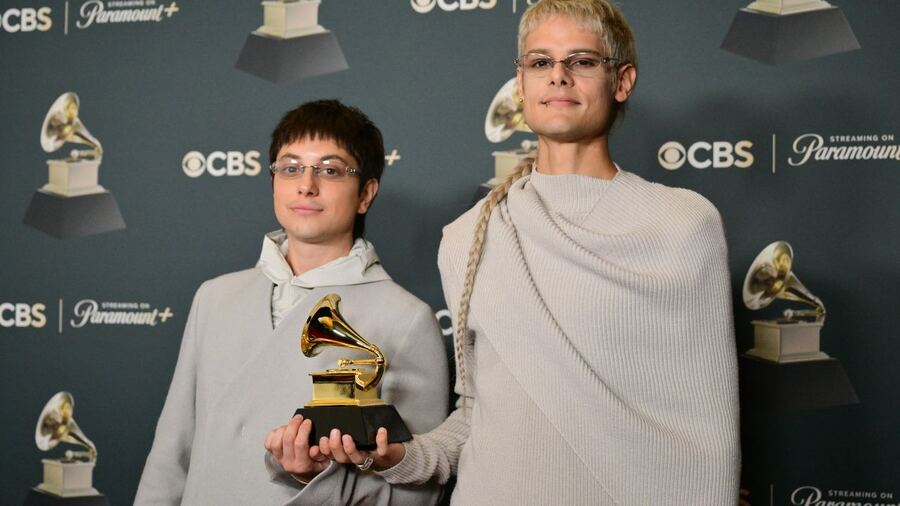Ca7riel y Paco Amoroso conquistan el Grammy