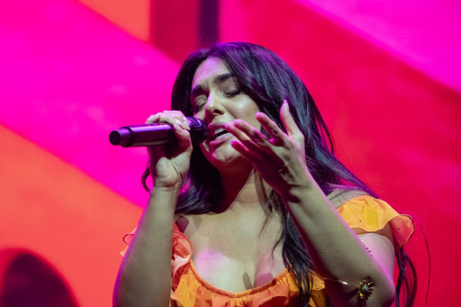 Ángela Leiva estrena el EP "En Vivo desde Buenos Aires"