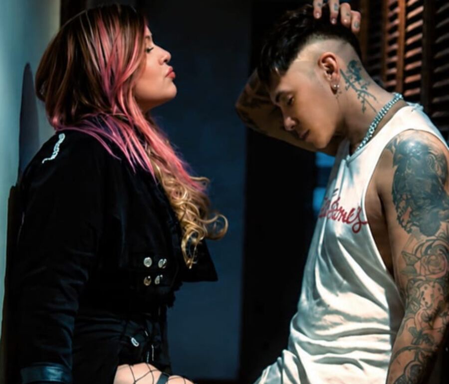 Stephy Ayala y Maxi y La Champions se unieron para lanzar “Downtown”