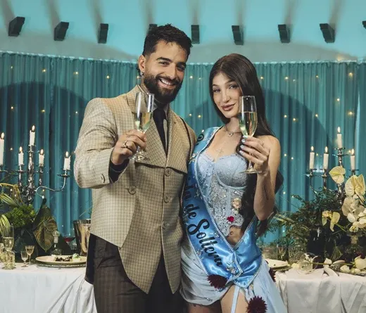 Yami Safdie y Maluma le cantan al desamor en "Felicidades"